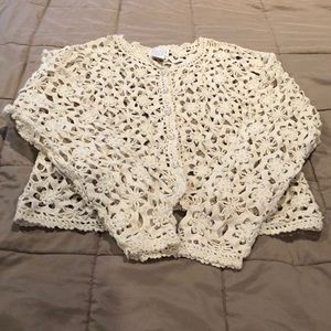 Moda Int’l vintage crochet sweater in ecru